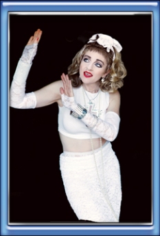Madonna-celebrity-impersonator-look-alike-Material-Girl